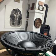 Új Beyma 18LEX1600FE Hangszóró