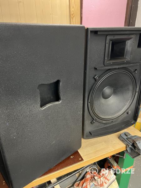 Solton PL15, 300/600W 8 ohm topláda, új szivaccsal