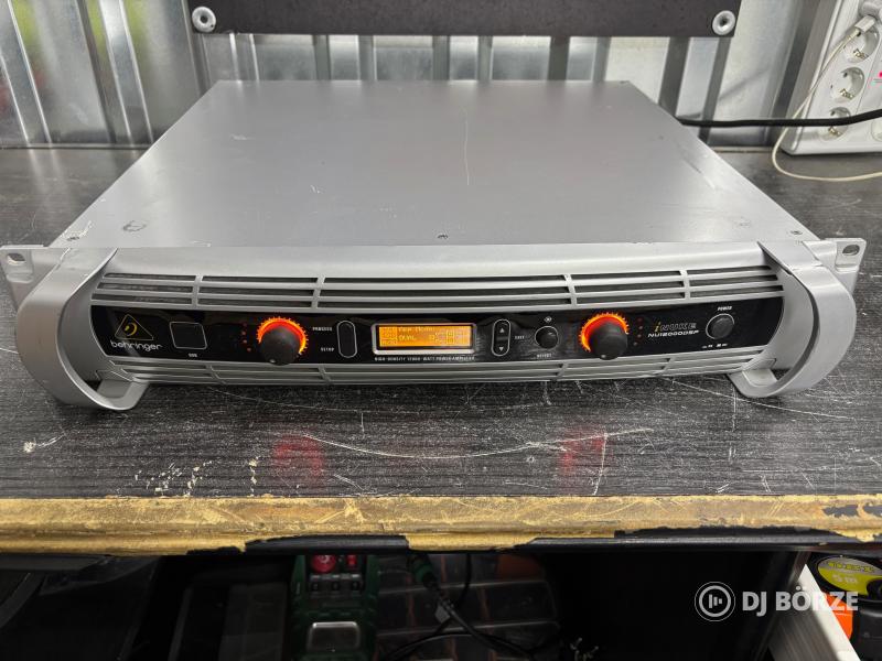 Behringer iNuke 12000 DSP végfok