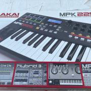 AKAI MPK 225 Midi kontroller - új / bontatlan