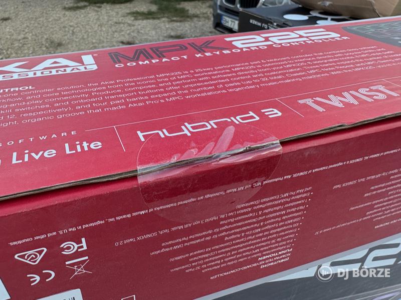 AKAI MPK 225 Midi kontroller - új / bontatlan