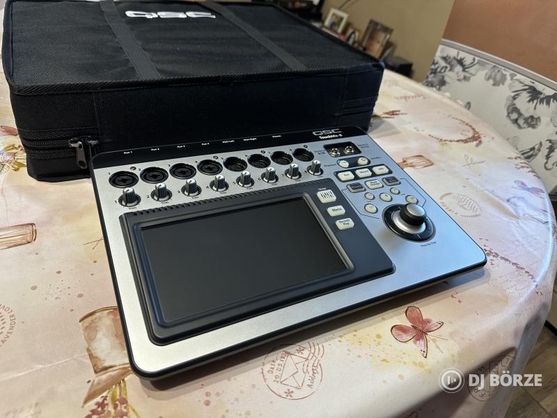Qsc Touchmix-8 digitális keverő eladó! Beszámítás is lehet!