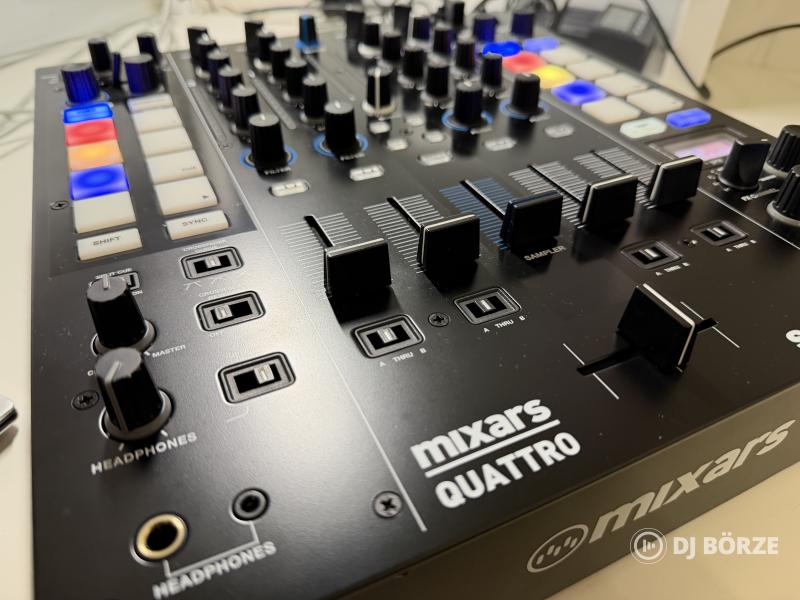 Mixars Quattro + Zomo rack