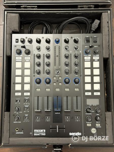 Mixars Quattro + Zomo rack