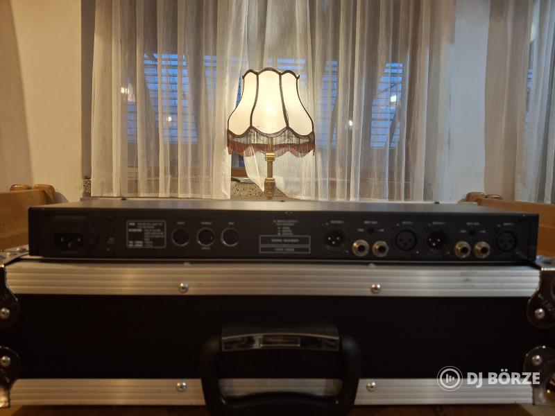 QX AUDIO DIGITÁLIS EQUALIZER