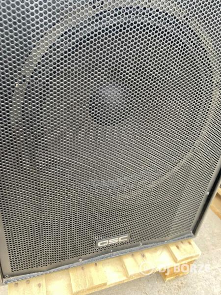 4db QSC HPR181 18" aktív szub láda