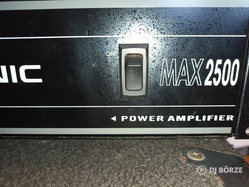 Phonic Max2500 végfok