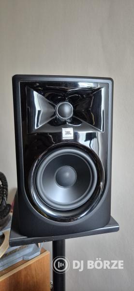 JBL 305P MkII Aktív Studio hangfal párban eladó, újszerűek.  Saját dobozukban!