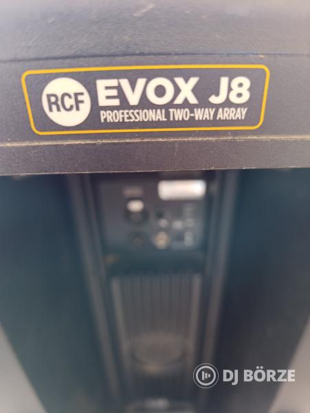 RCF EVOX J8 aktív hangfal