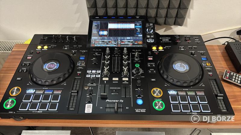 Pioneer XDJ-RX3