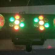 Diszkó lámpa, fény 30W állvánnyal, távirányítóval