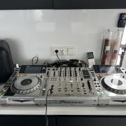 Cdj 2000 nxs + djm 900 nxs Limited