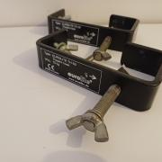 Eurolite TH 50 C-kampó