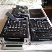 Pioneer DJM 900NEXUS, 850, 750, 400, XDJ-R1, MACKIE d.2, AMERICAN AUDIO MX 1400 DSP