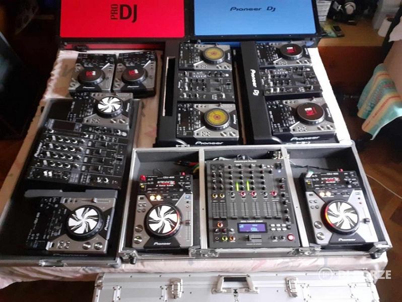 PIONEER CDJ 2000NEXUS, 2000, 400LIMITED, 400. DJM 900NXS, 850, 800, 750, 400, XDJ-R1, MACKIE d.2
