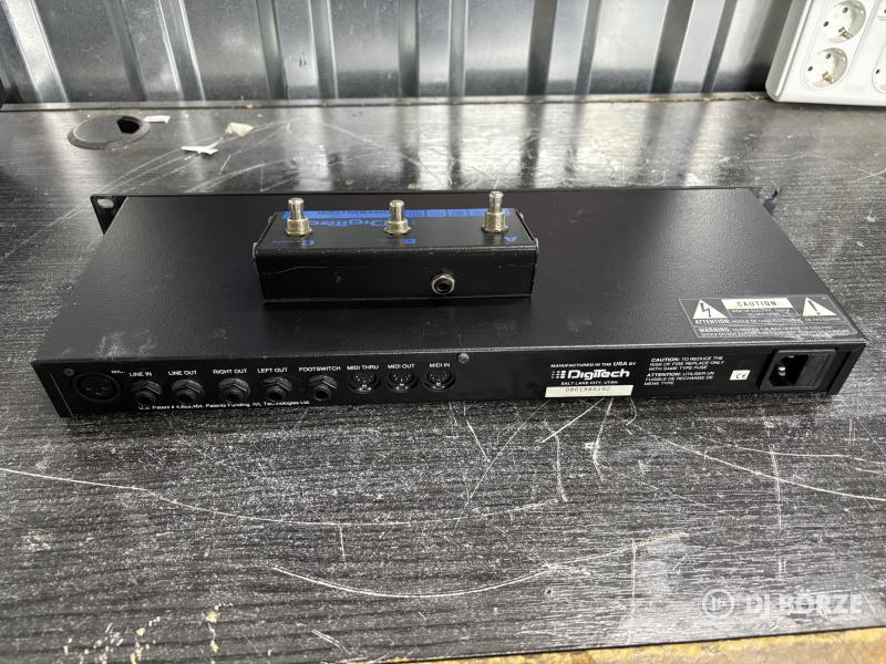 Digitech Vocalist II effektprocesszor + ajándék Digitech lábkapcsoló