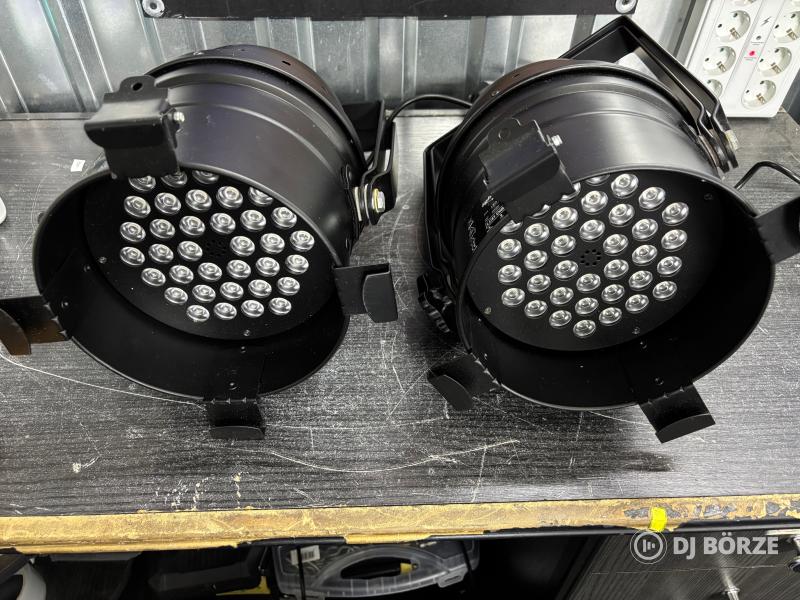 2 db Lightmaxx LED PAR 64 36x1W újszerű állapotban + ajándék színkeret