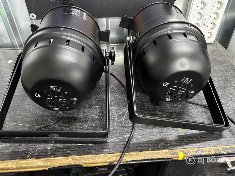 2 db Lightmaxx LED PAR 64 36x1W újszerű állapotban + ajándék színkeret