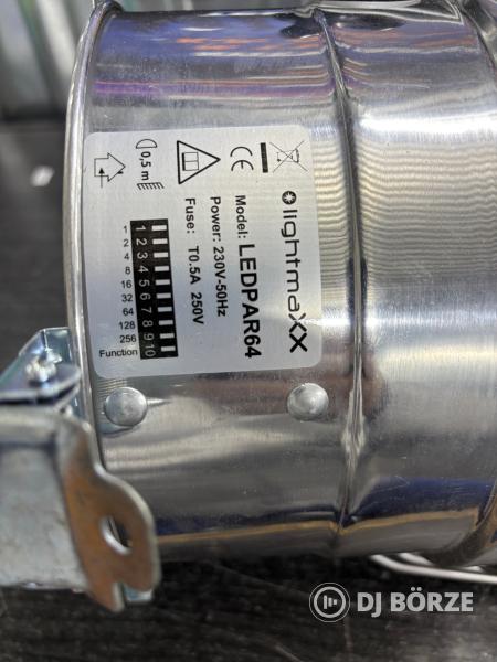 2 db ledes RGB par lámpa újszerű állapotban + ajándék színkeret