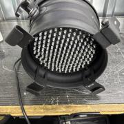 2 db ledes RGB par lámpa újszerű állapotban + ajándék színkeret