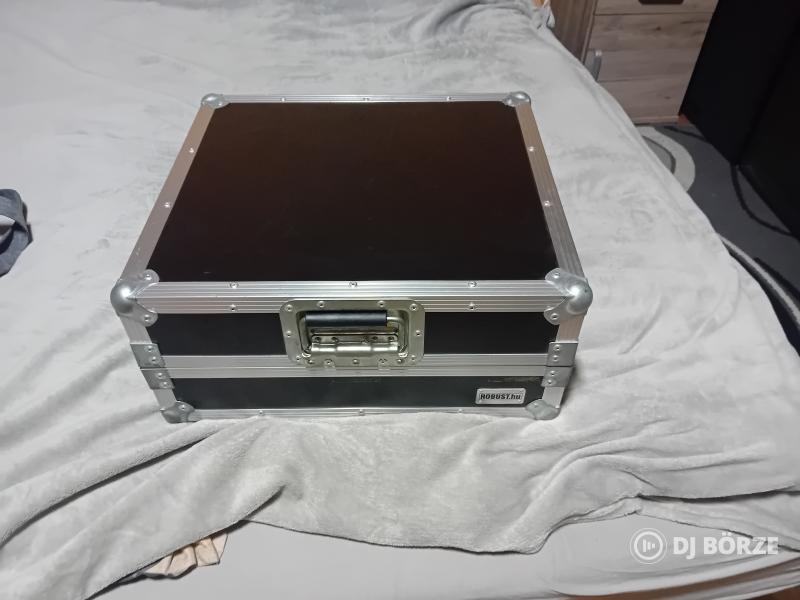 Robust keverő-fényvezérlő rack