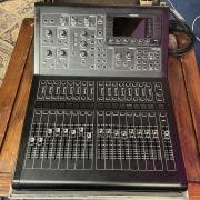 Midas M32R + Klark Teknik DN32-USB kártya