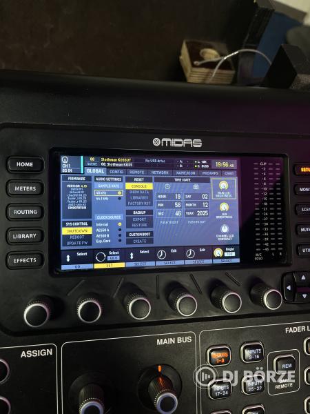 Midas M32R + Klark Teknik DN32-USB kártya