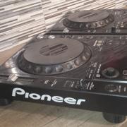 Pioneer CDJ 850 K pár.