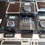 Pioneer DJM 900NEXUS, 850, 800, 750, 400, S3 SERATO, XDJ-R1, MACKIE d.2, A A MX 1400 DSP