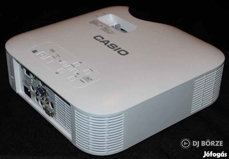 2 db Casio Xj-F210WN LED-LASER Hibrid Projektor