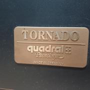 Quadral Tornado hangfalpár eladó