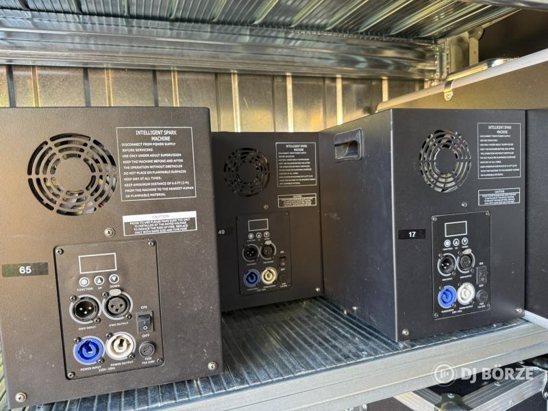 Eladóvá vált több darab SAILWIN Cold Spark Machine szikragép