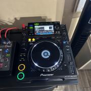 Pioneer cdj 2000 eladó!