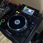 Pioneer cdj 2000 eladó!