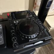 Pioneer cdj 2000 eladó!