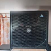 Adamson MH 218 mélyladak, illetve MH 225 topladak.