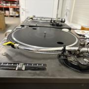Technics SL1210 MK2 lemezjátszók - 2 darab