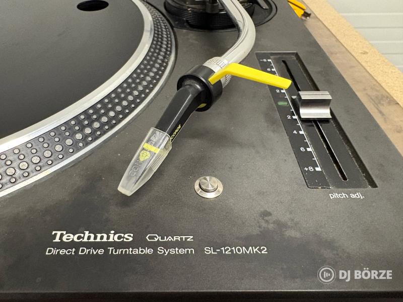 Technics SL1210 MK2 lemezjátszók - 2 darab