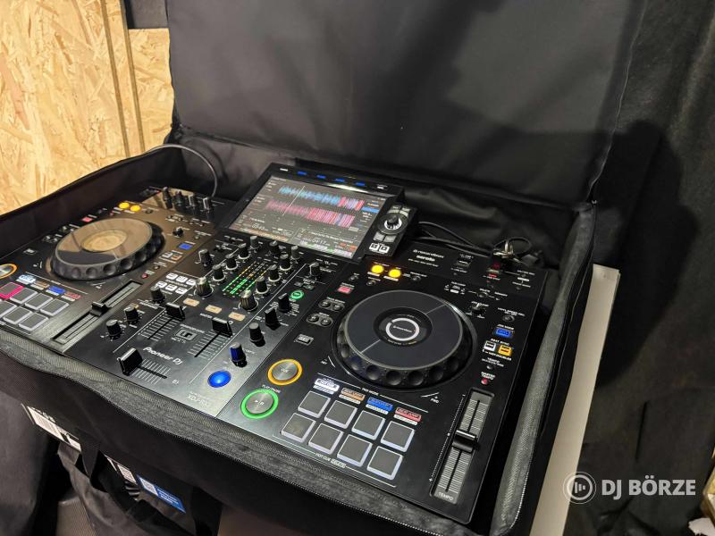 Pioneer XDJ RX3 + táska