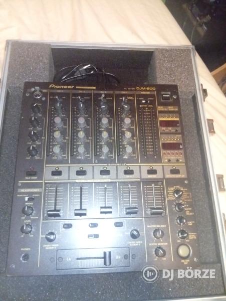 Pioneer DJM 600