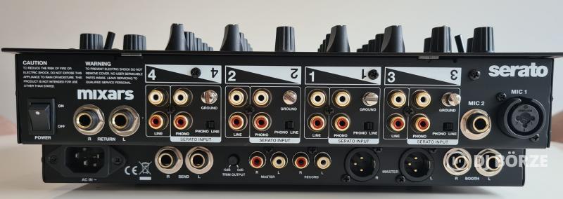 Denon LC6000 PRIME páros + Mixars Quattro mixer