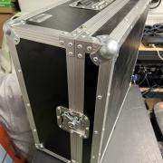 Yamaha MG206c keverő, új Robust rackkel együtt