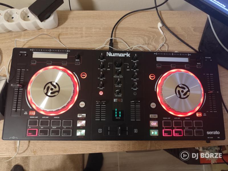 Numark Mixtrack Pro III kontroller