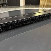 ART S8 - 8 csatornás mikrofon elosztó