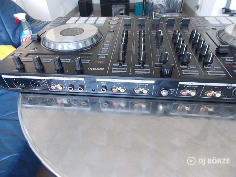 Pioneer DDJ-SX2 DJ Controller