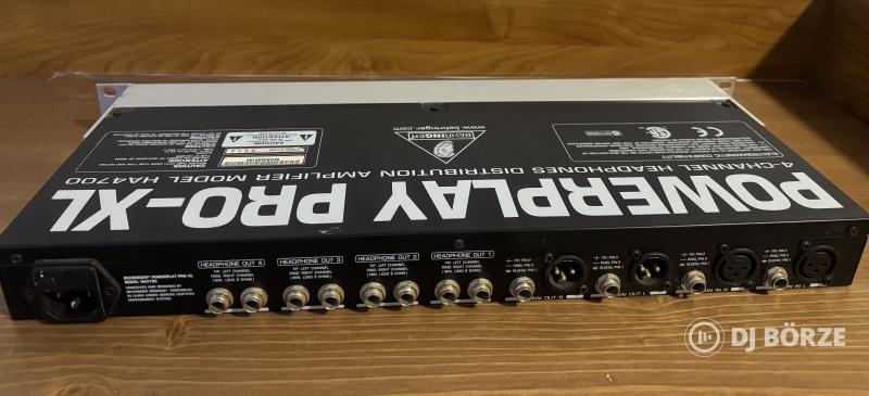 Behringer PowerPlayPro XL HA4700 fejhallgató keverő, elosztó