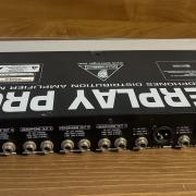 Behringer PowerPlayPro XL HA4700 fejhallgató keverő, elosztó