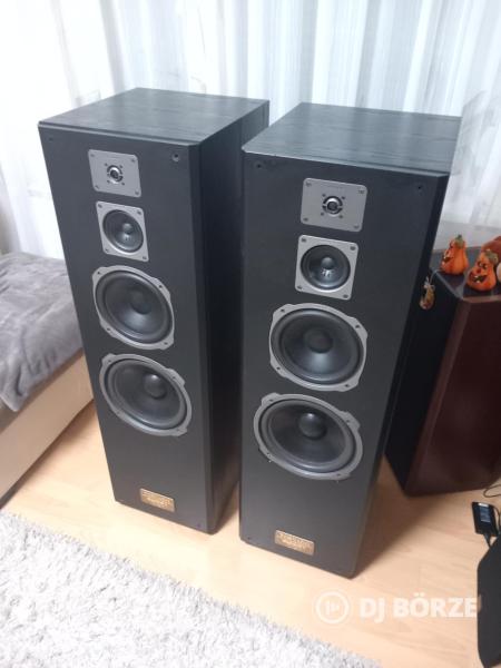 Quadral Tornado hangfalpár eladó