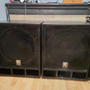 Eladó Reflex Sub hangfalpár Castone végfokkal!