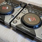 Pioneer CDJ 400